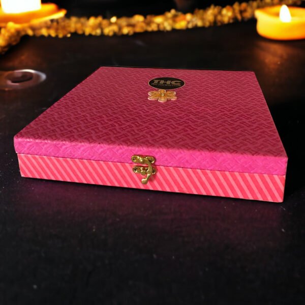 Modern Gift Box - 4 Blocks ( 4 Khaana )