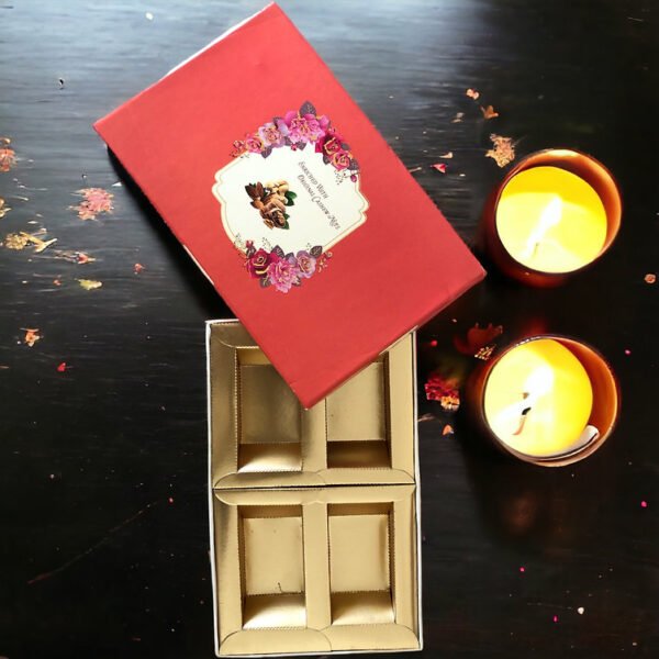Small Modern Gift Box - 4 Blocks ( 4 Khaana )